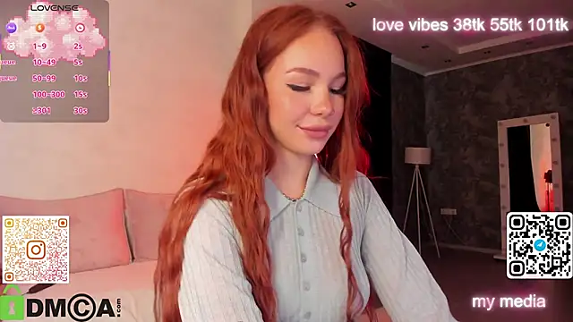 Snapshot of Tracy-Taylor chatting on September 20, 8:15 am Tracy-Taylor online show from September 20, 8:15 am