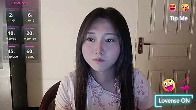 Snapshot of mimi-yangyang chatting on June 22, 7:33 pm mimi-yangyang online show from June 22, 7:33 pm