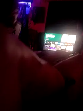 Snapshot of Ajhustler1@xh chatting on December 15, 8:18 am Ajhustler1xh online show from December 15, 8:18 am