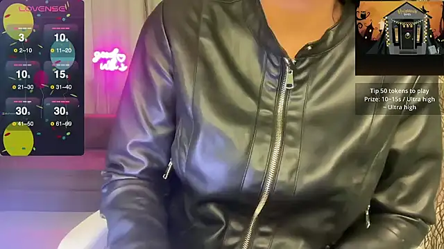 Snapshot of Magical_fairyy chatting on December 25, 3:29 am Magical fairyy online show from December 25, 3:29 am