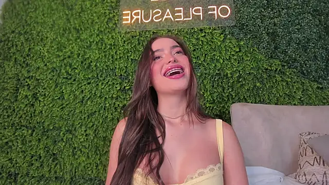 Abby-me online show from February 7, 11:56 am