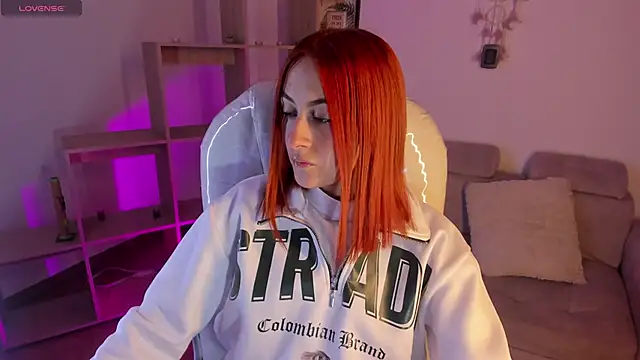 Snapshot of Tiarha chatting on January 23, 4:09 am Tiarha online show from January 23, 4:09 am