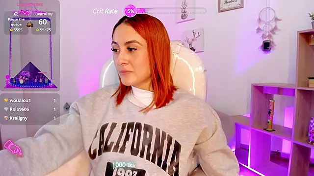 Snapshot of Tiarha chatting on February 26, 10:47 am Tiarha online show from February 26, 10:47 am