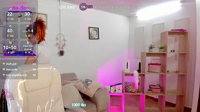 Snapshot of Tiarha chatting on March 2, 10:56 am Tiarha online show from March 2, 10:56 am