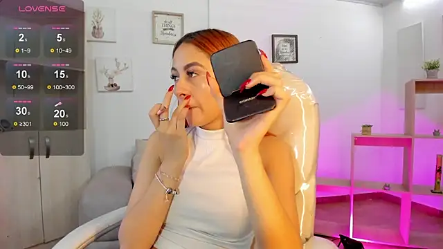 Snapshot of Tiarha chatting on March 19, 4:14 am Tiarha online show from March 19, 4:14 am