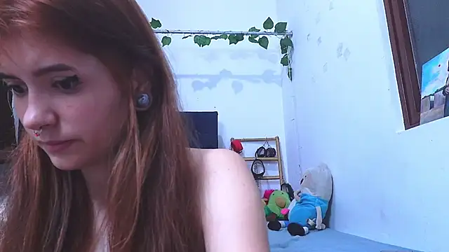 Snapshot of AliciaBasch chatting on March 7, 1:20 am AliciaBasch online show from March 7, 1:20 am