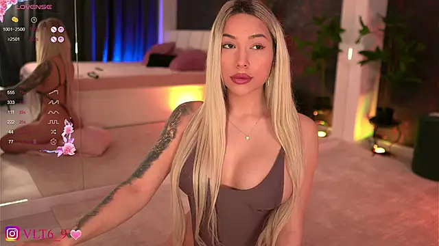 violettabunny03 online show from March 21, 12:07 am