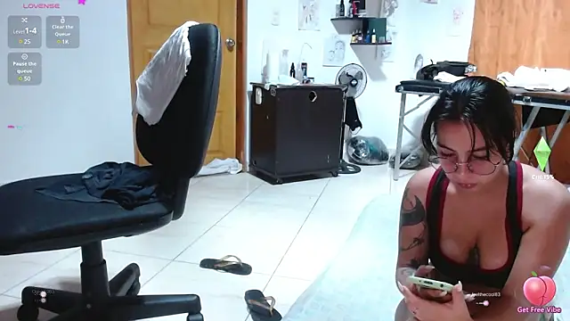 Tiffany prettygirl online show from February 21, 3:12 am