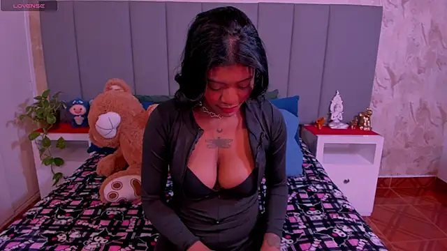 JulianaMiller online show from January 25, 2:04 am