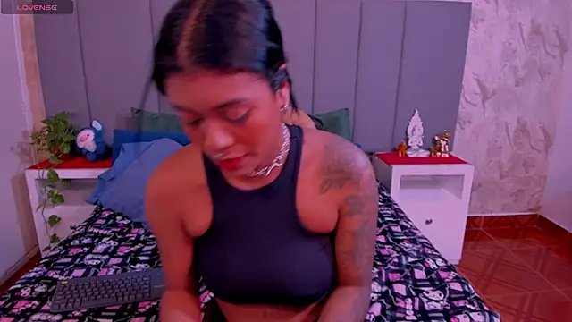 JulianaMiller online show from January 27, 2:20 am