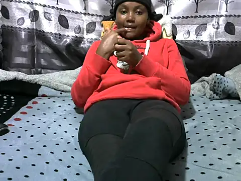 Sweet kelsiey online show from March 13, 7:28 pm