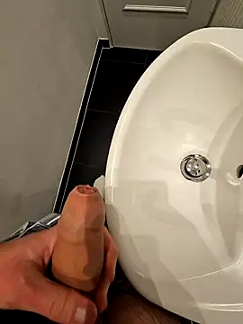 Snapshot of thesmiledoc chatting on January 15, 10:24 pm thesmiledoc online show from January 15, 10:24 pm