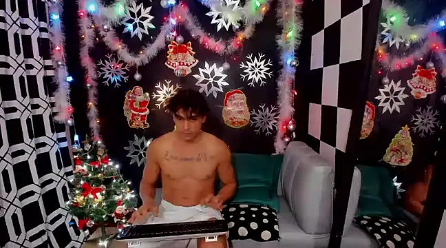 Snapshot of Brunocuttie94 chatting on January 4, 4:11 pm Brunocuttie94 online show from January 4, 4:11 pm