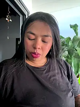 Snapshot of PUSHYLATE chatting on November 2, 9:28 pm PUSHYLATE online show from November 2, 9:28 pm