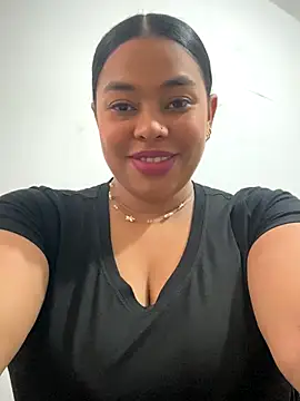 Snapshot of PUSHYLATE chatting on December 4, 7:44 pm PUSHYLATE online show from December 4, 7:44 pm