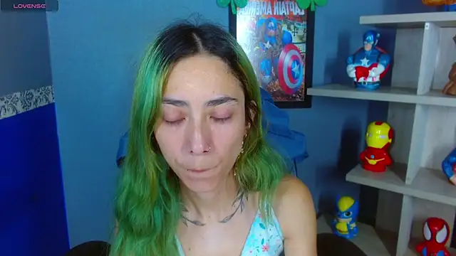 Snapshot of Erika_Stevens chatting on November 27, 12:02 am Erika Stevens online show from November 27, 12:02 am