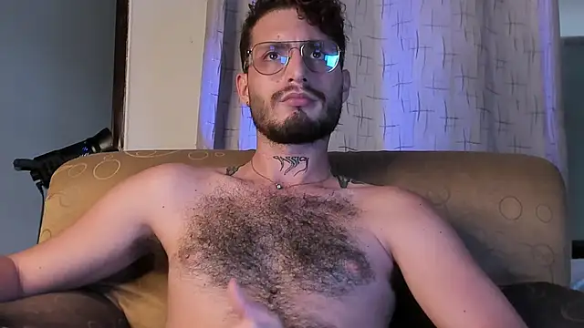 axel giracr online show from March 5, 10:54 pm