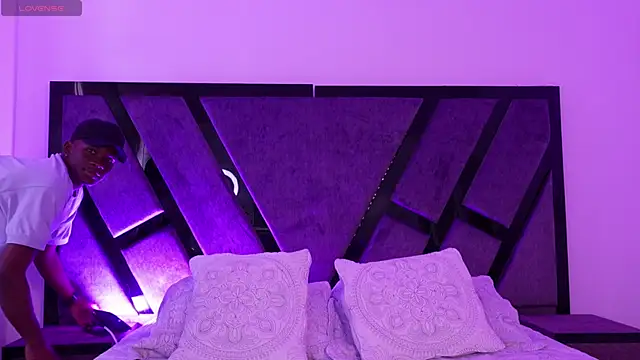 JacksonMuller  online show from January 18, 1:26 pm