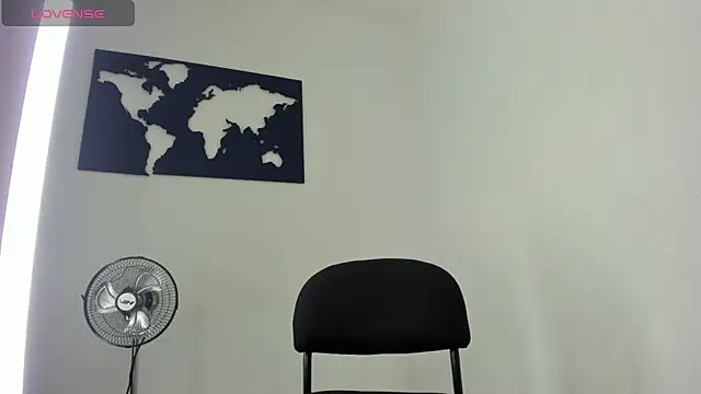 CurvyViolet online show from December 13, 11:34 am