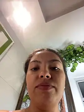 Snapshot of Nathcurly_ chatting on December 3, 1:41 am Nathcurly online show from December 3, 1:41 am