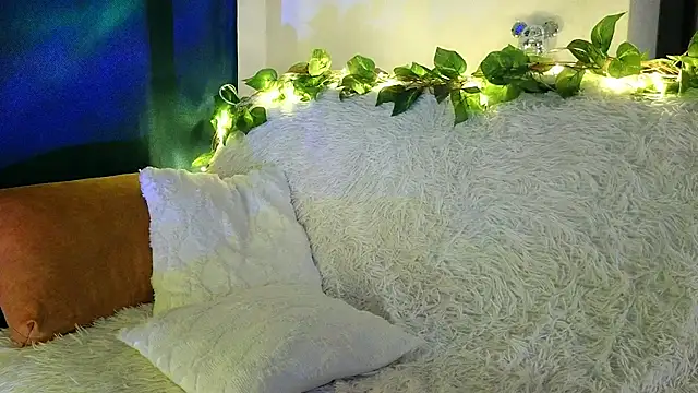 Snapshot of kristina_amurova chatting on October 17, 7:38 pm kristina amurova online show from October 17, 7:38 pm