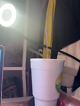 MakeMeCumAsia online show from April 23, 3:41 am