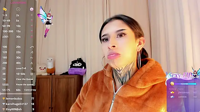 Snapshot of kali_ka_ chatting on January 11, 11:56 pm kali ka online show from January 11, 11:56 pm