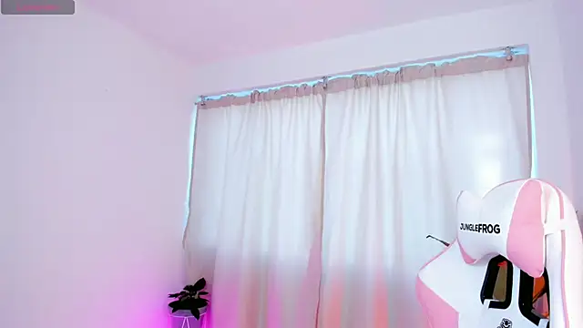 Snapshot of kali_ka_ chatting on January 19, 12:39 pm kali ka online show from January 19, 12:39 pm