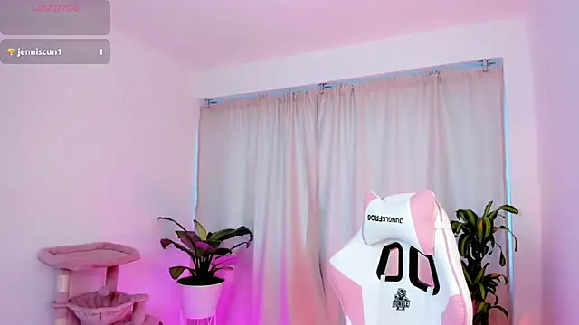 Snapshot of kali_ka_ chatting on February 22, 12:51 pm kali ka online show from February 22, 12:51 pm