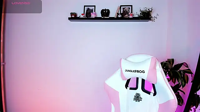 Snapshot of kali_ka_ chatting on October 1, 6:25 pm kali ka online show from October 1, 6:25 pm