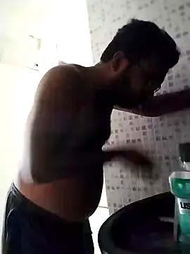 findmemylove online show from January 10, 4:33 am