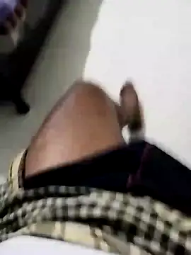 findmemylove online show from January 11, 6:44 pm