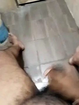 findmemylove online show from October 30, 8:31 pm