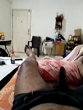 findmemylove online show from November 9, 11:19 am