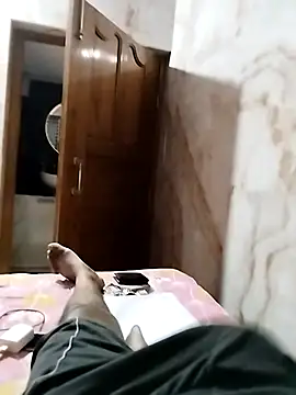 findmemylove online show from November 24, 4:51 pm