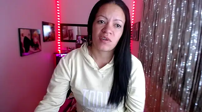 Cristal w online show from March 17, 2:56 pm