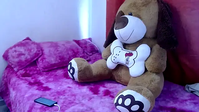 Cristal w online show from February 4, 1:06 pm