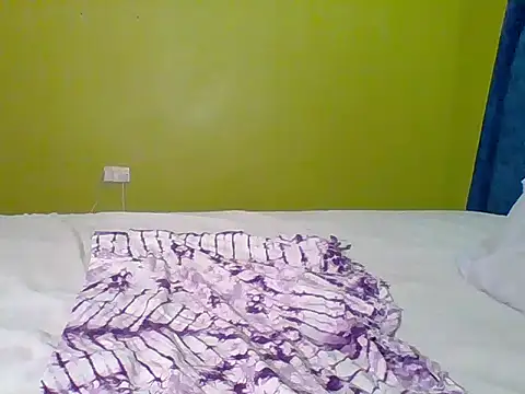 QueenMelisa online show from November 22, 8:46 am