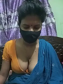 Snapshot of Anusri- chatting on March 17, 5:38 pm Anusri- online show from March 17, 5:38 pm