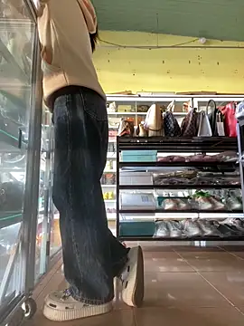 Snapshot of Rosa_998 chatting on January 10, 1:10 am Rosa 998 online show from January 10, 1:10 am