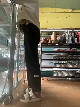 Snapshot of Rosa_998 chatting on January 11, 1:16 am Rosa 998 online show from January 11, 1:16 am