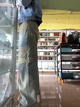 Snapshot of Rosa_998 chatting on February 16, 2:09 am Rosa 998 online show from February 16, 2:09 am