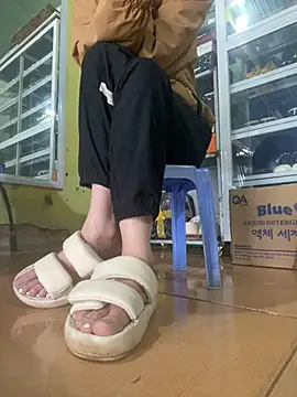 Snapshot of Rosa_998 chatting on February 25, 1:41 am Rosa 998 online show from February 25, 1:41 am