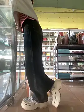 Snapshot of Rosa_998 chatting on March 3, 12:59 am Rosa 998 online show from March 3, 12:59 am