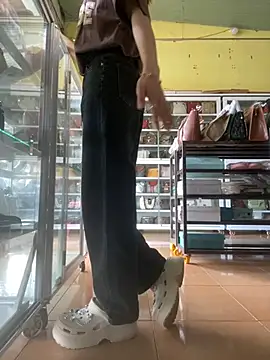 Snapshot of Rosa_998 chatting on March 7, 1:31 am Rosa 998 online show from March 7, 1:31 am