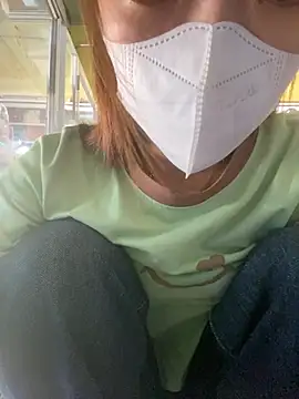 Snapshot of Rosa_998 chatting on March 12, 1:25 am Rosa 998 online show from March 12, 1:25 am