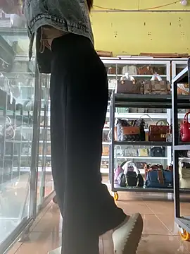 Snapshot of Rosa_998 chatting on September 10, 1:05 am Rosa 998 online show from September 10, 1:05 am