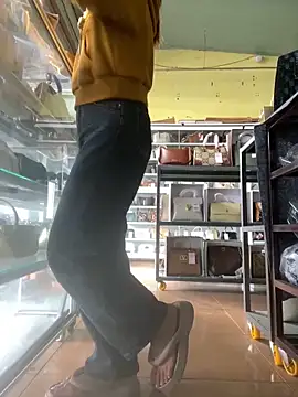 Snapshot of Rosa_998 chatting on October 8, 1:25 am Rosa 998 online show from October 8, 1:25 am