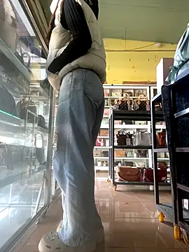 Snapshot of Rosa_998 chatting on November 26, 1:28 am Rosa 998 online show from November 26, 1:28 am