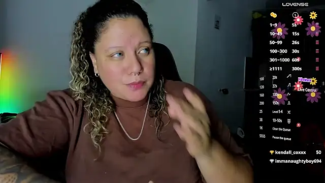 mariana maze online show from March 22, 6:11 am